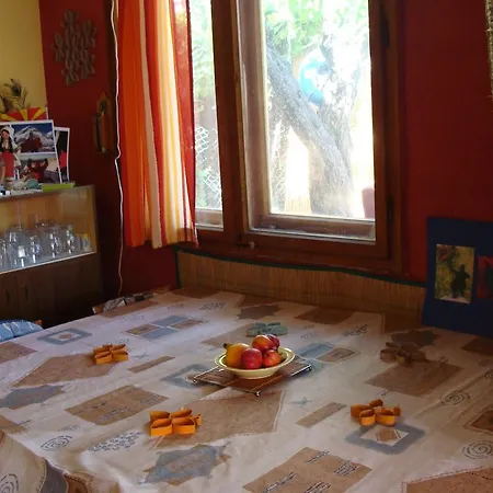Hostel Ikar Hut